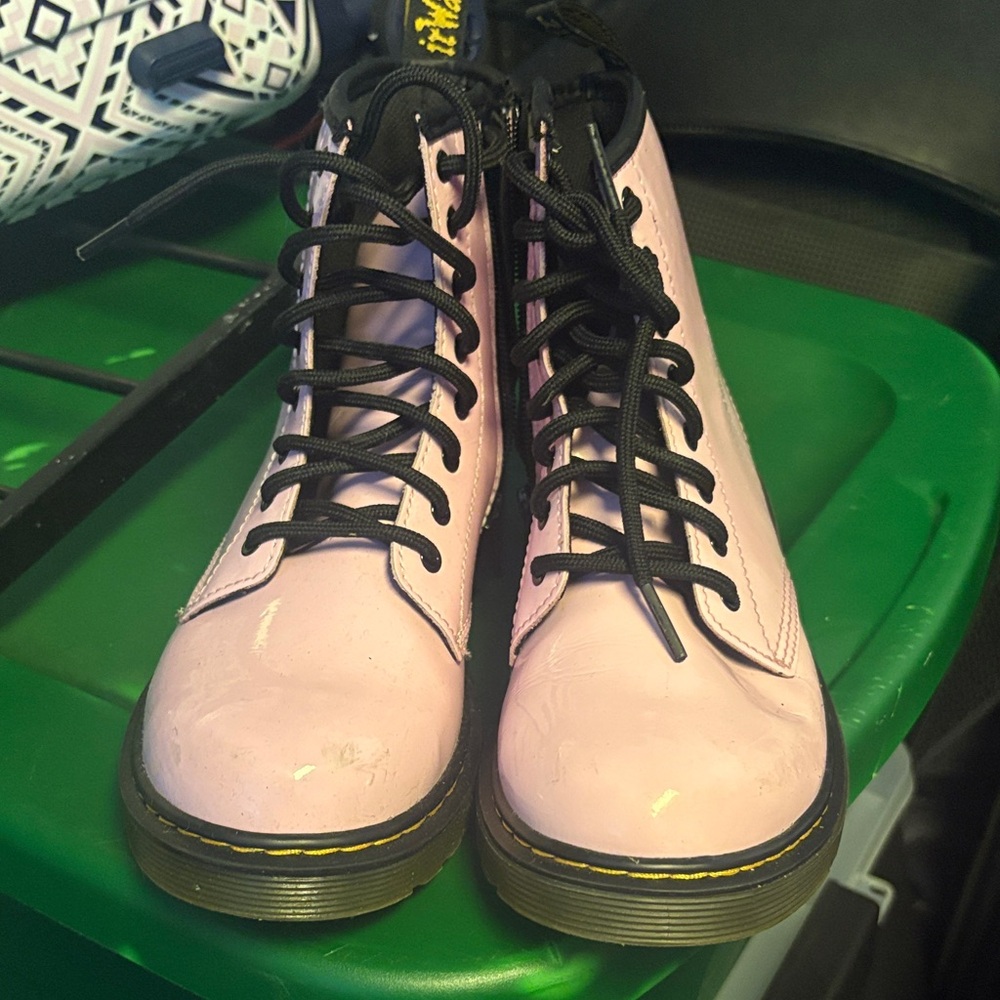 Dr. Martens baby pink boots 4Y